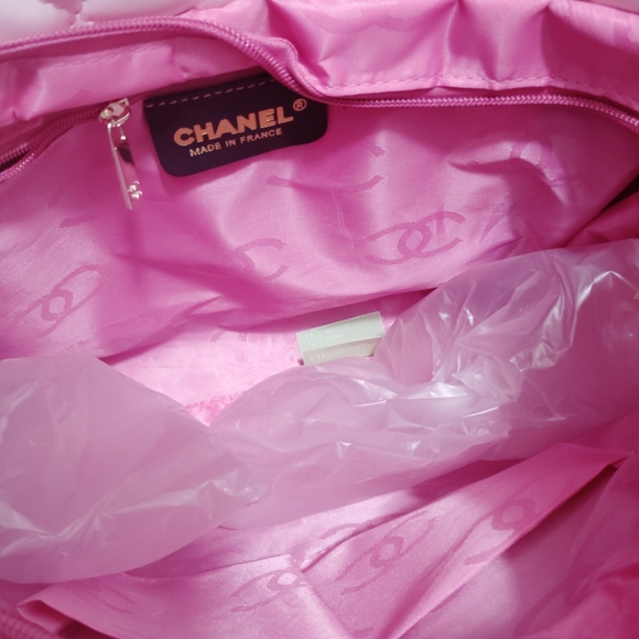 🖤🩷PINK+BLACK C*C QUILTED DOUBLE STRAP BAG🩷🖤 - Picture 4 of 6